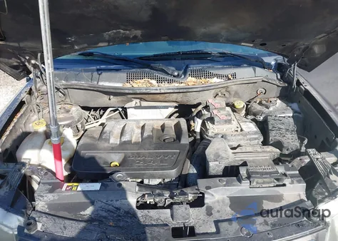 2016 Jeep Compass Latitude из США, поврежденный, VIN 1C4NJDEB6GD692384